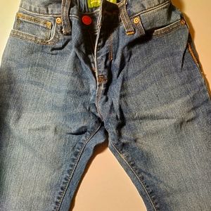Old navy blue jeans girls kids size 12 In pristine condition